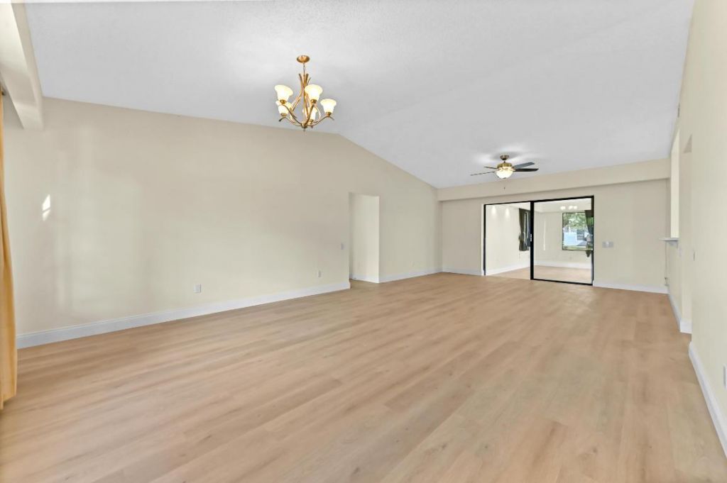 571 SE Anchor Lane, Port Saint Lucie, FL 34983 Photo