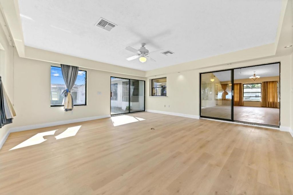 571 SE Anchor Lane, Port Saint Lucie, FL 34983 Photo