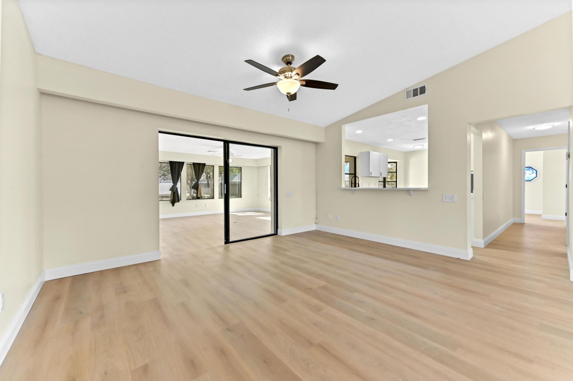 571 SE Anchor Lane, Port Saint Lucie, FL 34983 Photo