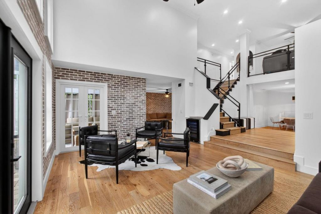 25 Grand Bay Circle, Juno Beach, FL 33408 Photo