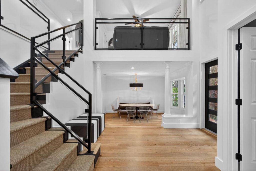 25 Grand Bay Circle, Juno Beach, FL 33408 Photo