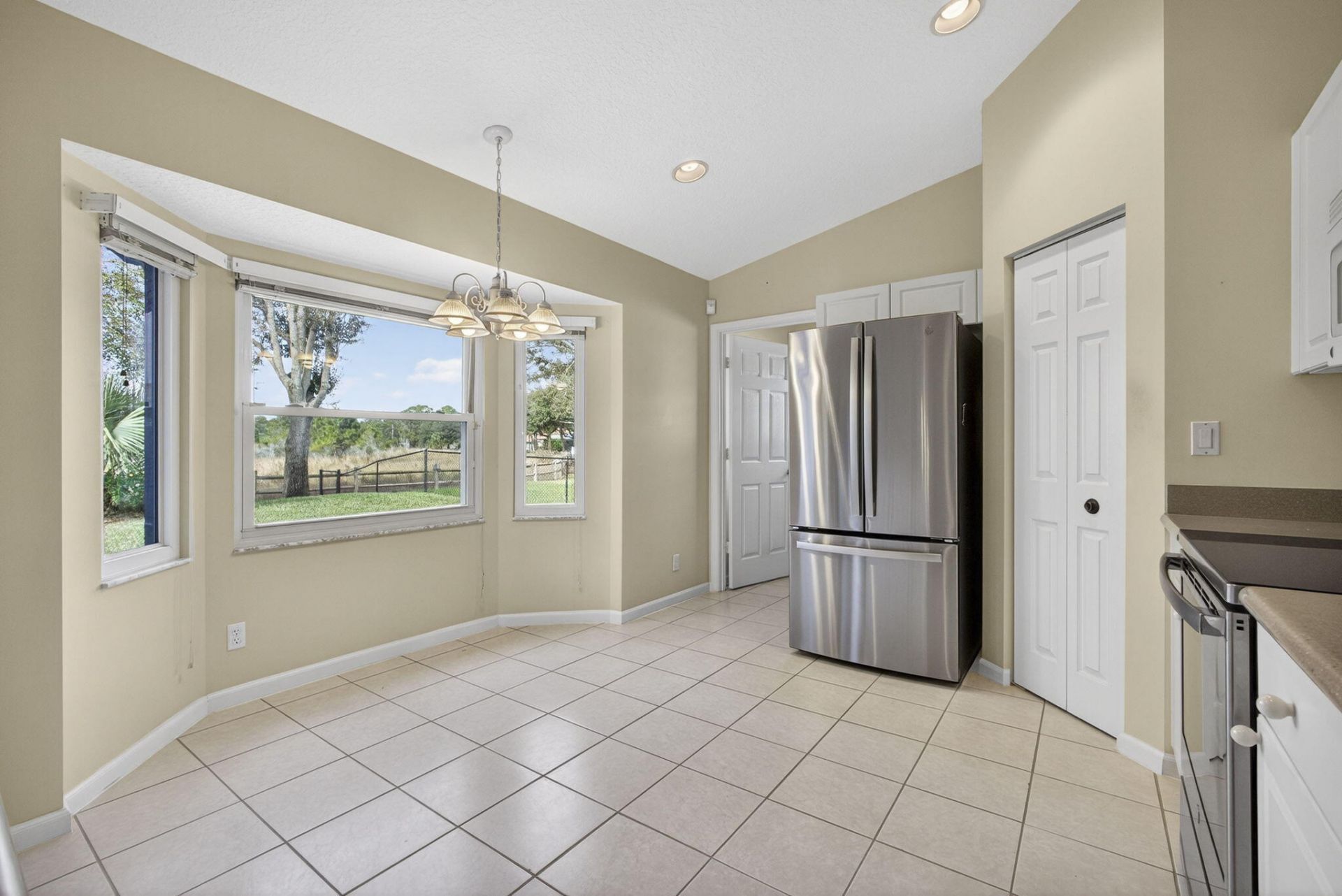 109 Monterey Way, Royal Palm Beach, FL 33411 Photo