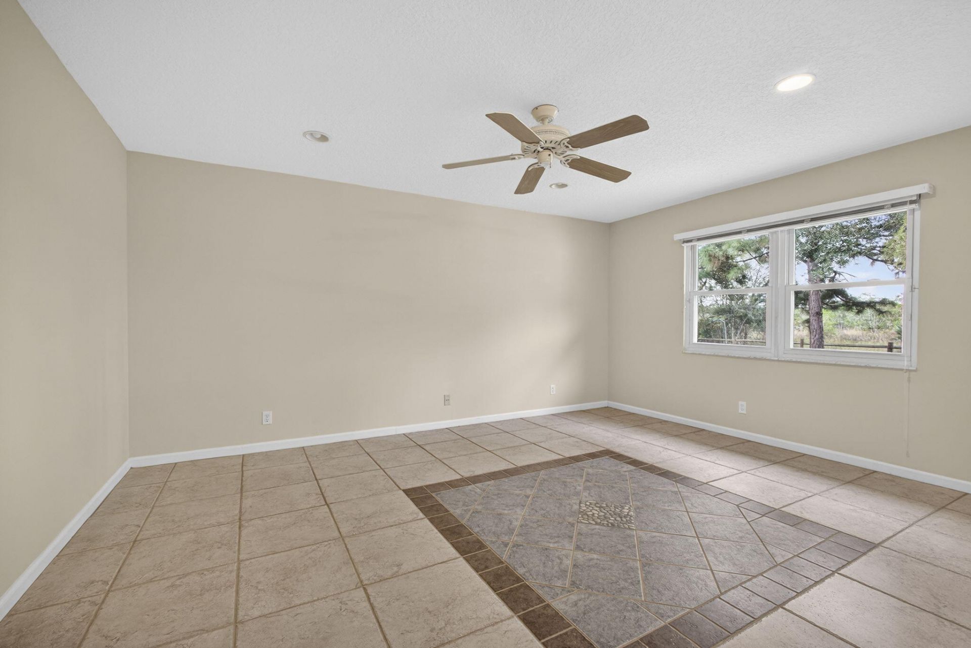 109 Monterey Way, Royal Palm Beach, FL 33411 Photo