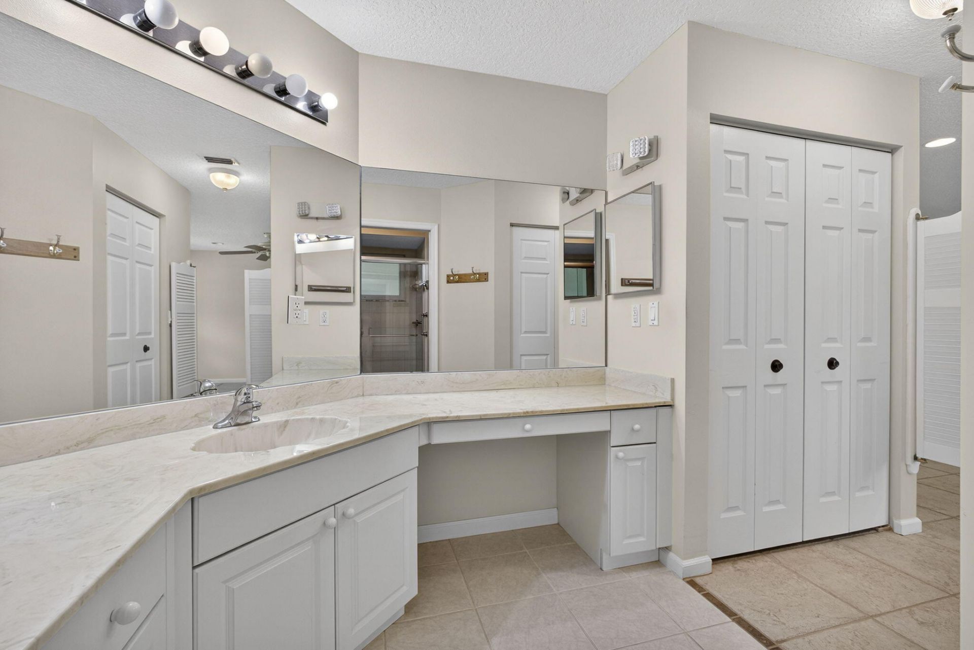 109 Monterey Way, Royal Palm Beach, FL 33411 Photo