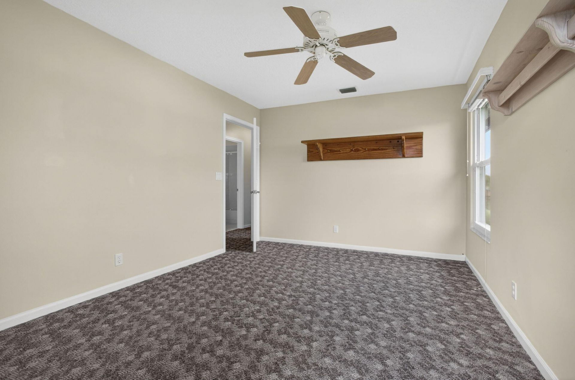 109 Monterey Way, Royal Palm Beach, FL 33411 Photo