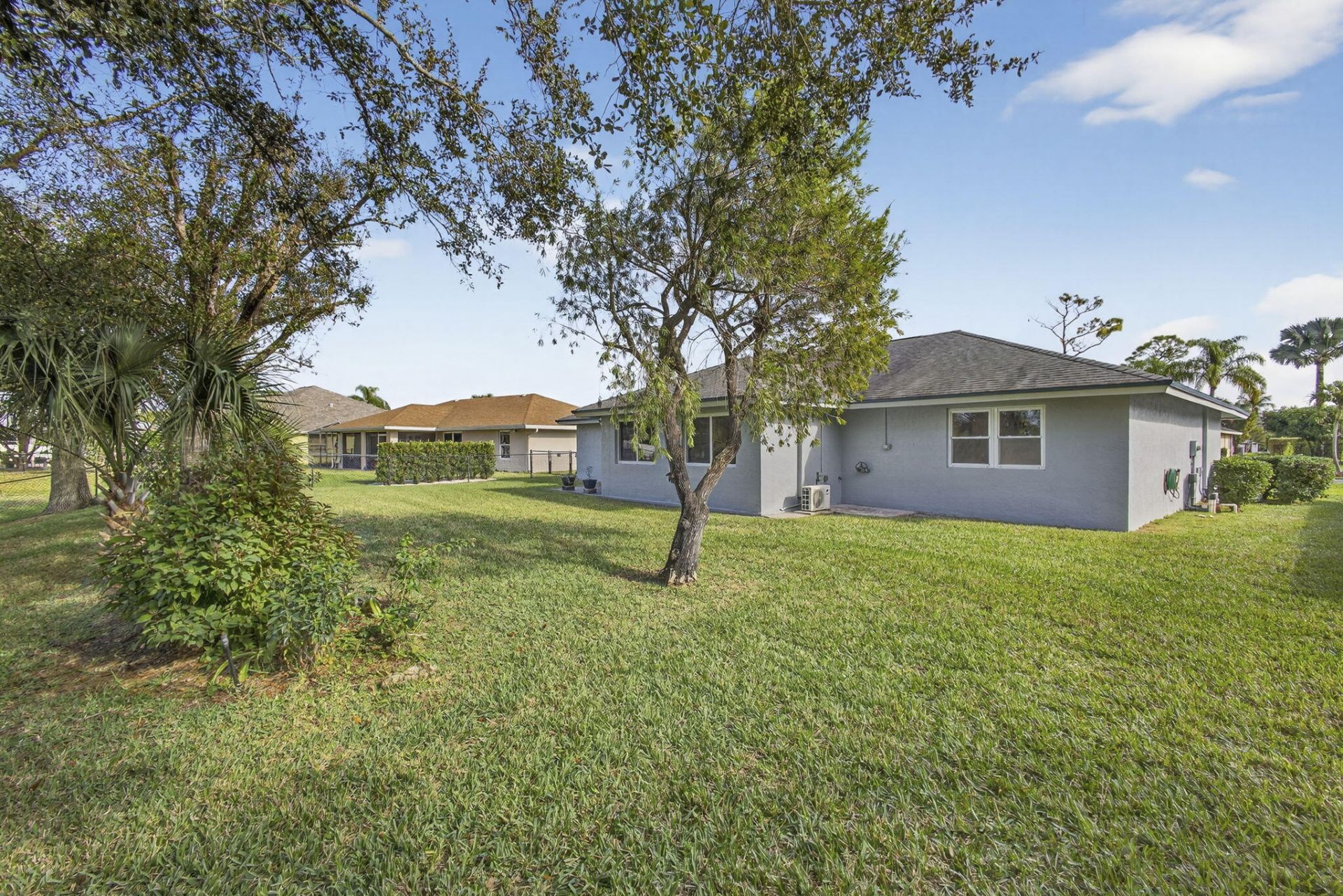 109 Monterey Way, Royal Palm Beach, FL 33411 Photo