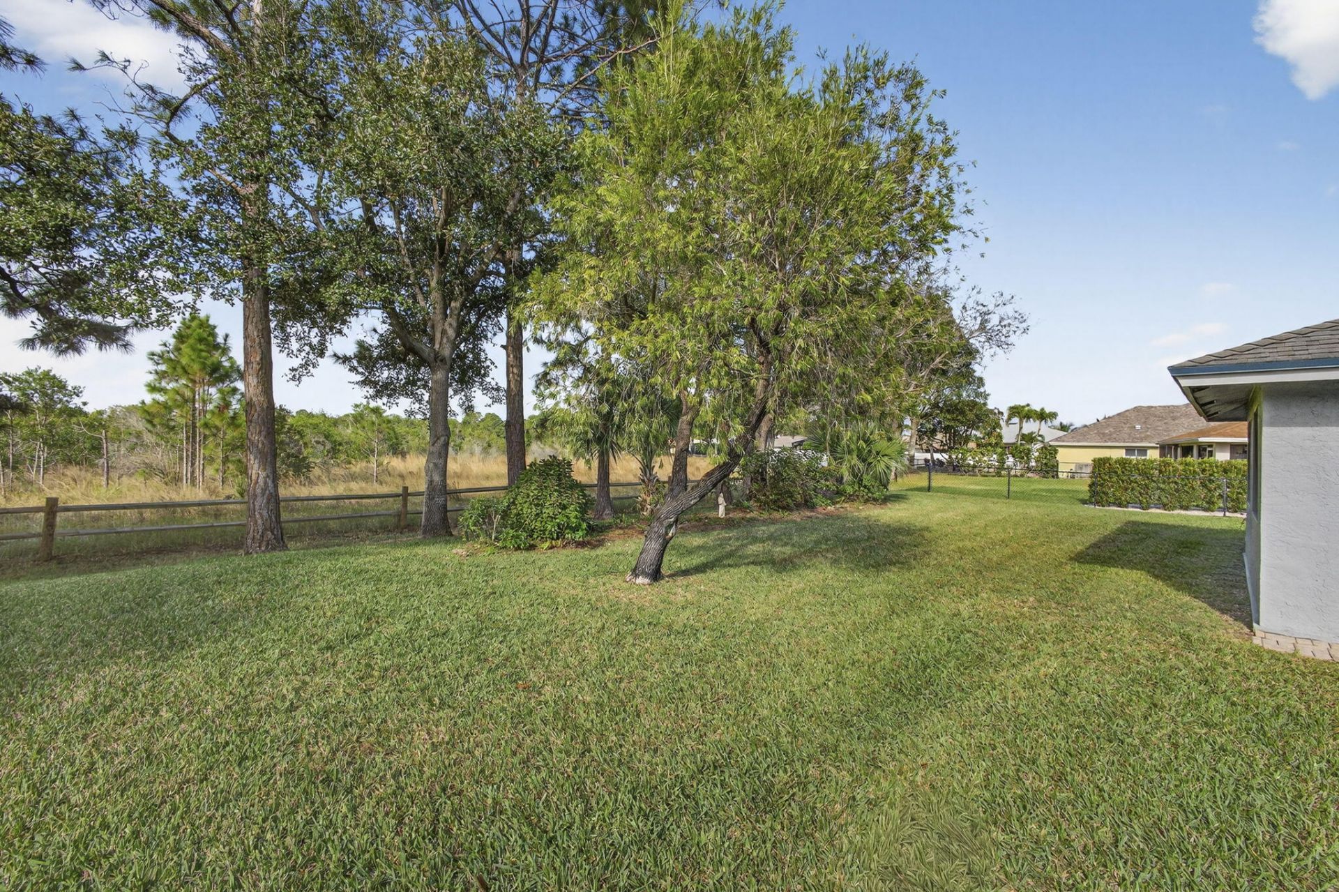 109 Monterey Way, Royal Palm Beach, FL 33411 Photo