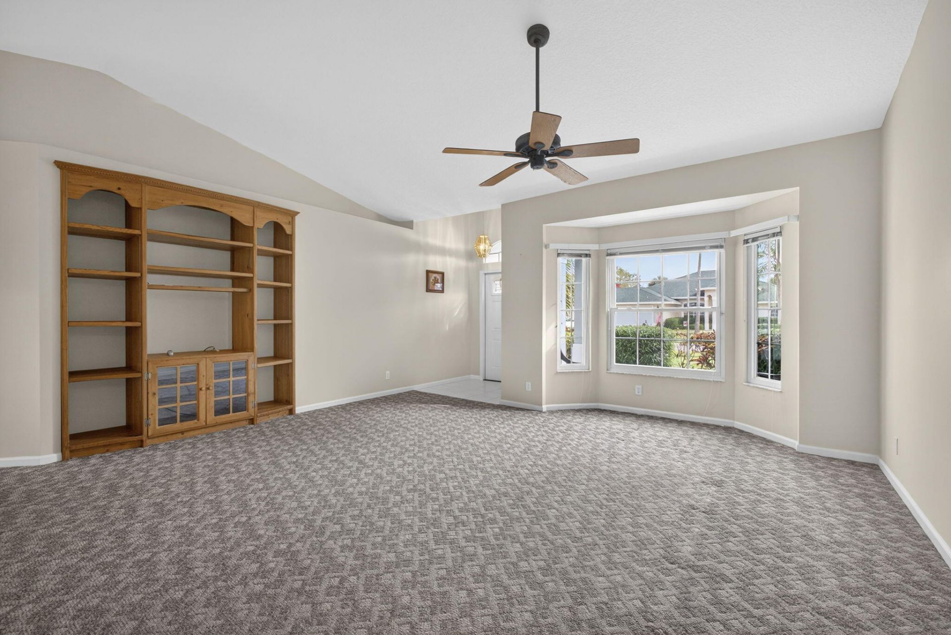 109 Monterey Way, Royal Palm Beach, FL 33411 Photo