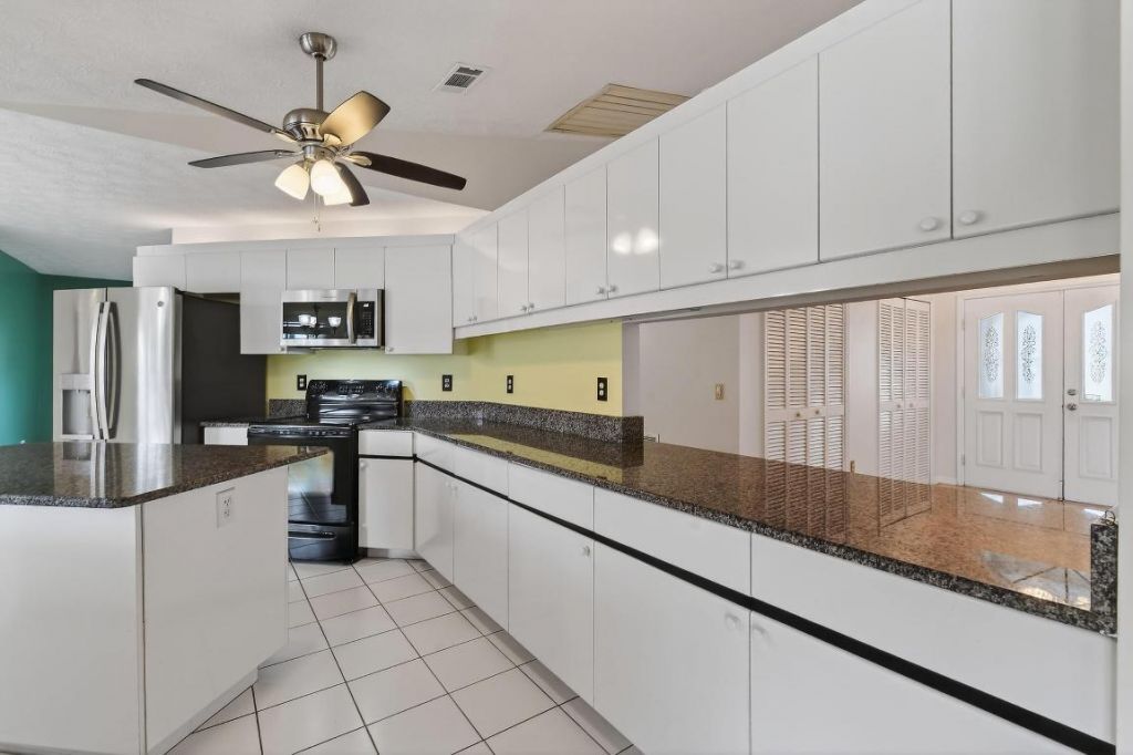 2450 SE Perugia Street, Port Saint Lucie, FL 34952 Photo