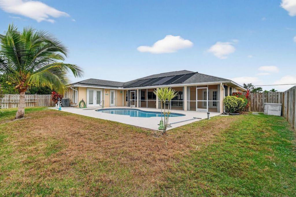 2450 SE Perugia Street, Port Saint Lucie, FL 34952 Photo