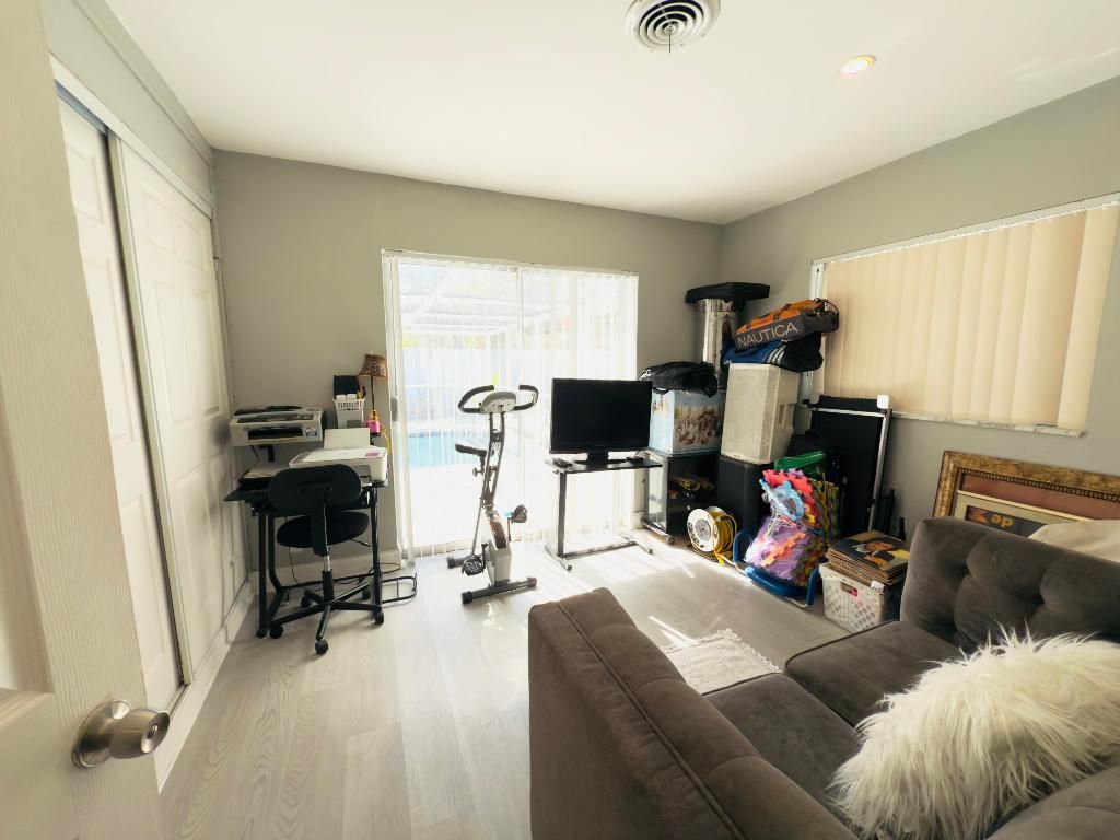 230 NE 25th Street, Pompano Beach, FL 33064 Photo