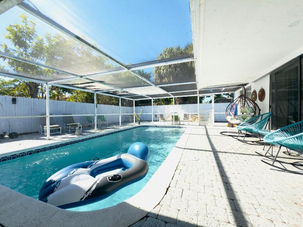 230 NE 25th Street, Pompano Beach, FL 33064 Photo