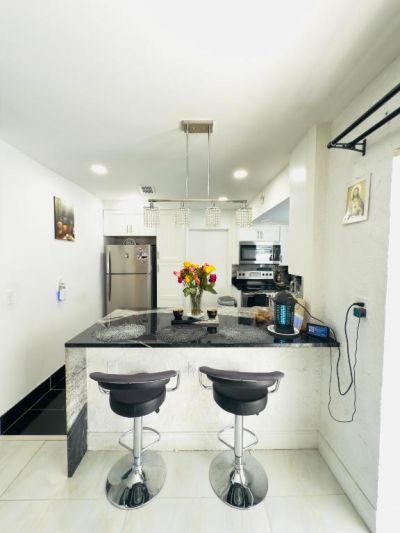 230 NE 25th Street, Pompano Beach, FL 33064 Photo