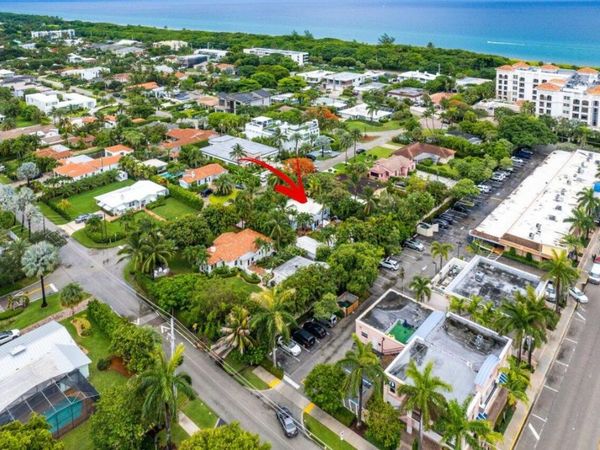 902 E Boca Raton Road, Boca Raton, FL 33432