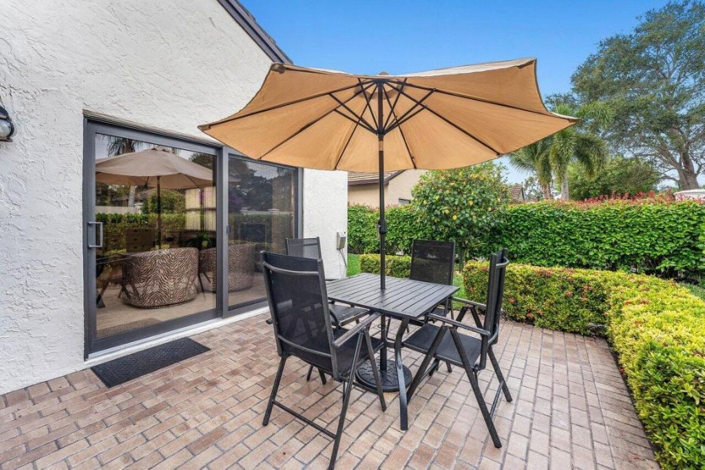 82 Ironwood Way N Way N, Palm Beach Gardens, FL 33418 Photo