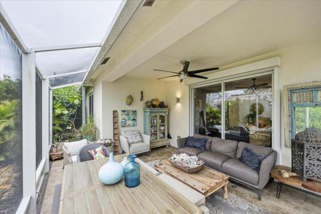 9691 SW Glenbrook Drive, Port Saint Lucie, FL 34987 Photo