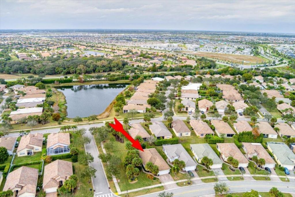 9691 SW Glenbrook Drive, Port Saint Lucie, FL 34987 Photo