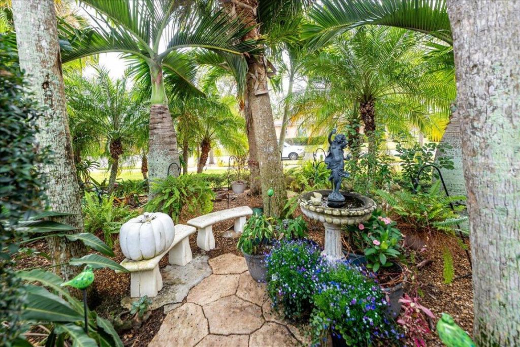 9691 SW Glenbrook Drive, Port Saint Lucie, FL 34987 Photo