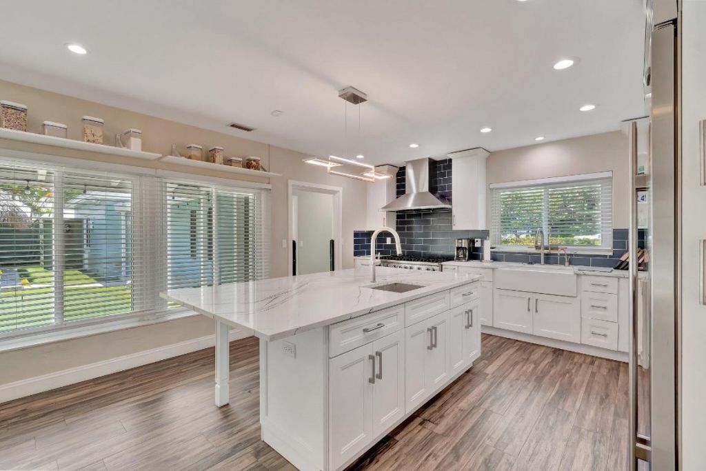 1220 N Swinton Avenue, Delray Beach, FL 33444 Photo