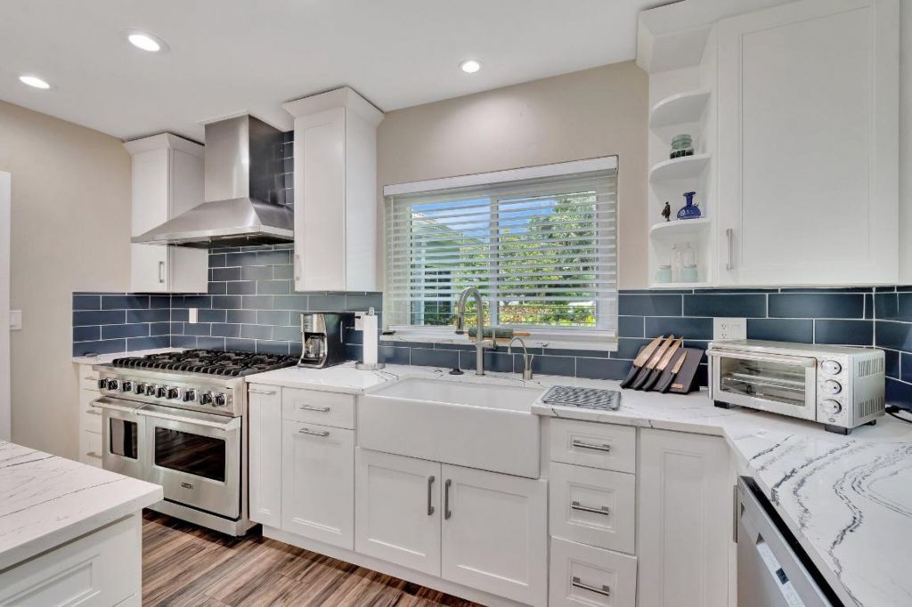 1220 N Swinton Avenue, Delray Beach, FL 33444 Photo