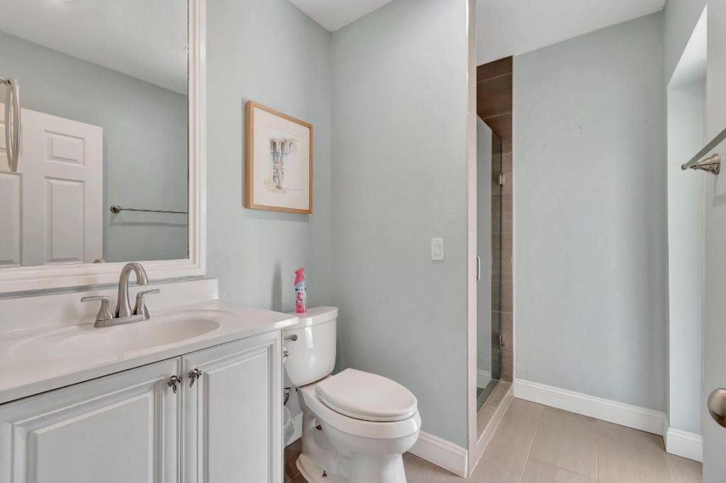 1220 N Swinton Avenue, Delray Beach, FL 33444 Photo