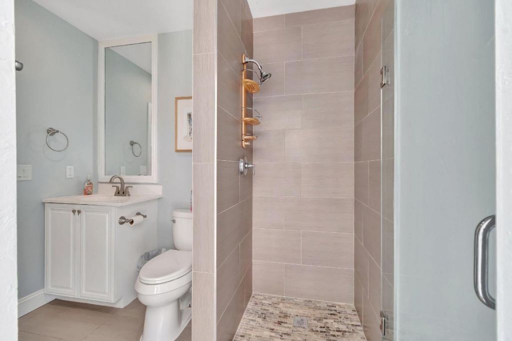 1220 N Swinton Avenue, Delray Beach, FL 33444 Photo