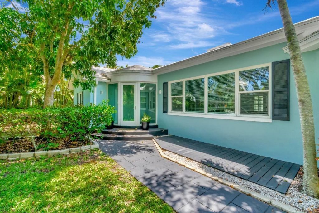 1220 N Swinton Avenue, Delray Beach, FL 33444 Photo
