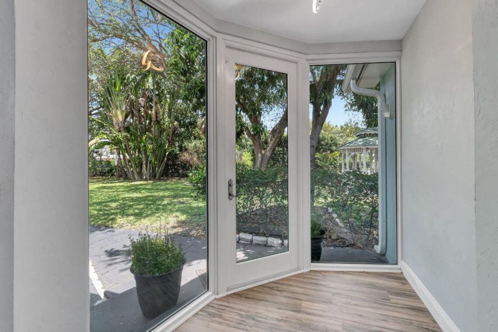 1220 N Swinton Avenue, Delray Beach, FL 33444 Photo