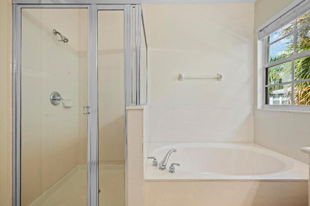 321 September Street, Palm Beach Gardens, FL 33410 Photo