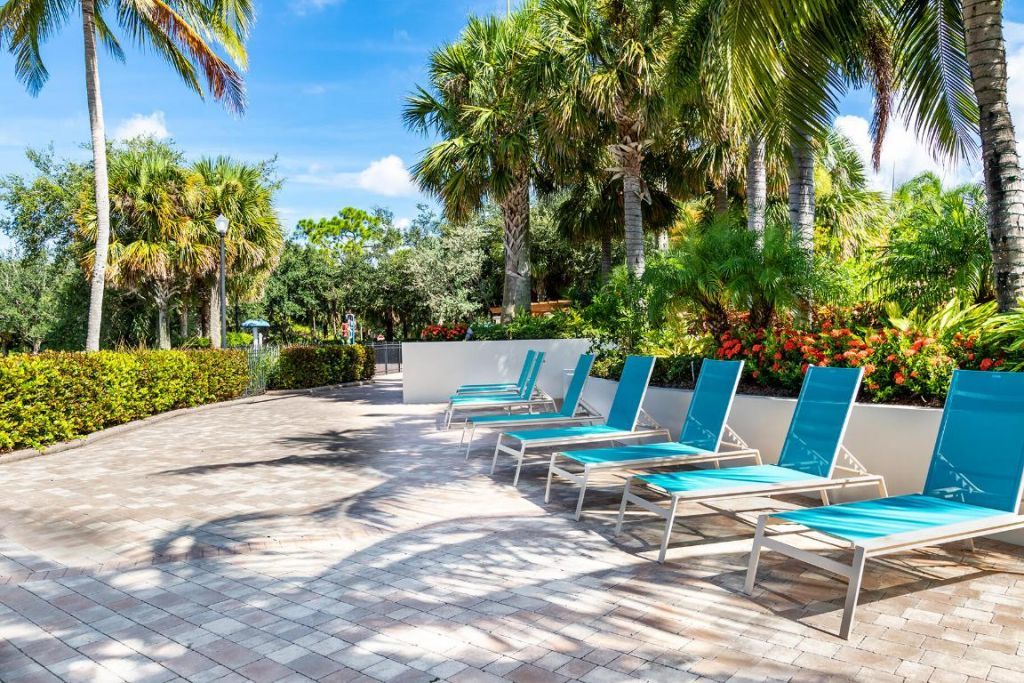 321 September Street, Palm Beach Gardens, FL 33410 Photo