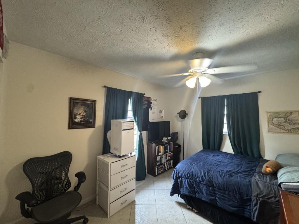 882 SE Walters Terrace, Port Saint Lucie, FL 34983 Photo