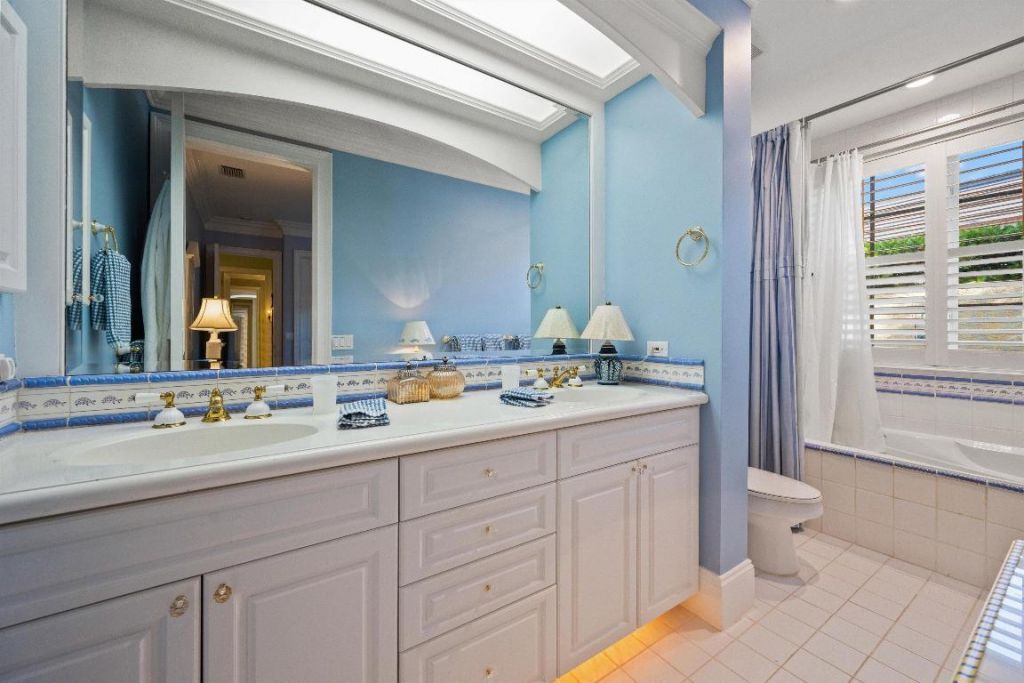 258 Locha Drive, Jupiter, FL 33458 Photo