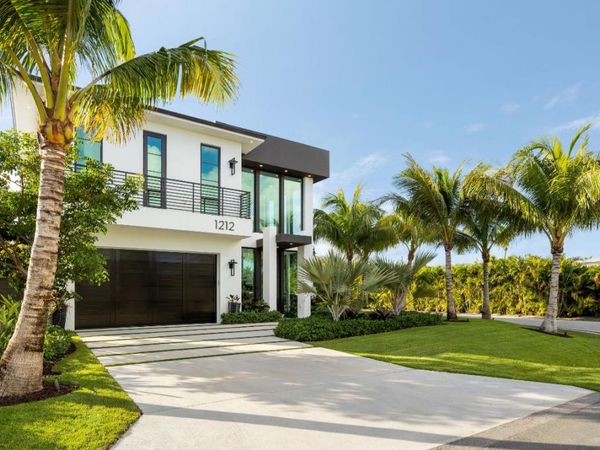 1212 NE 8th Avenue NE, Delray Beach, FL 33483