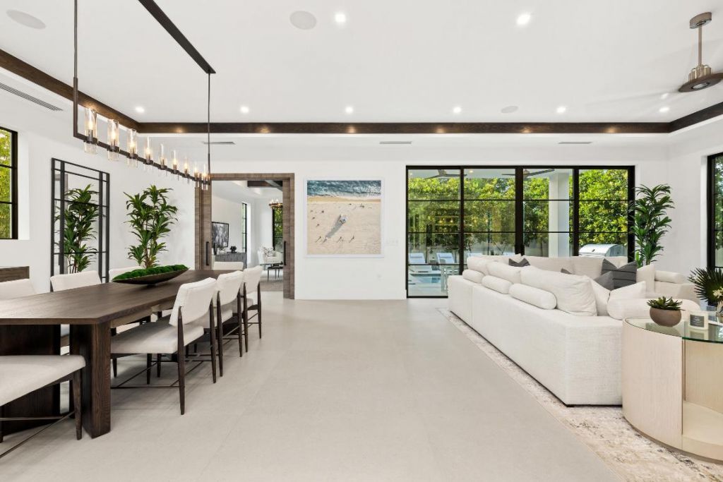 1212 NE 8th Avenue Ne, Delray Beach, FL 33483 Photo