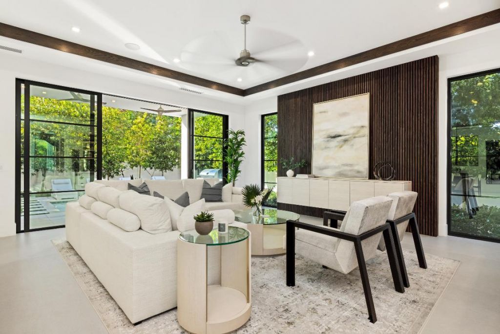 1212 NE 8th Avenue Ne, Delray Beach, FL 33483 Photo