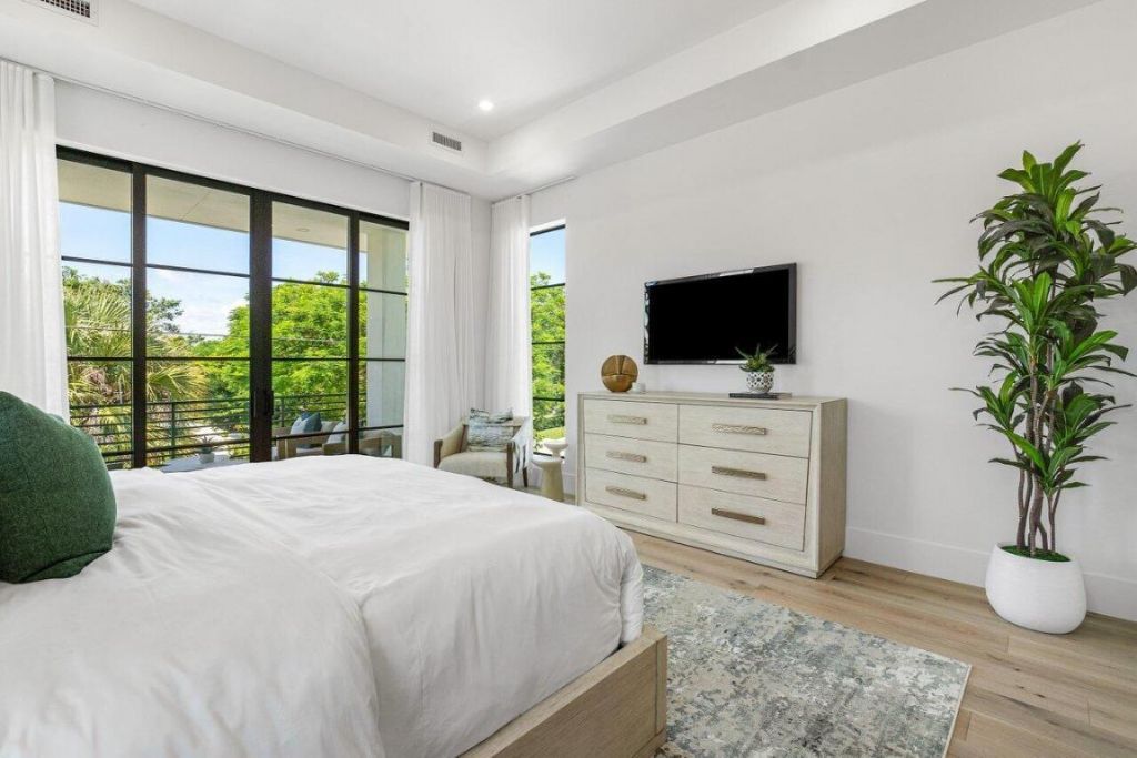 1212 NE 8th Avenue Ne, Delray Beach, FL 33483 Photo