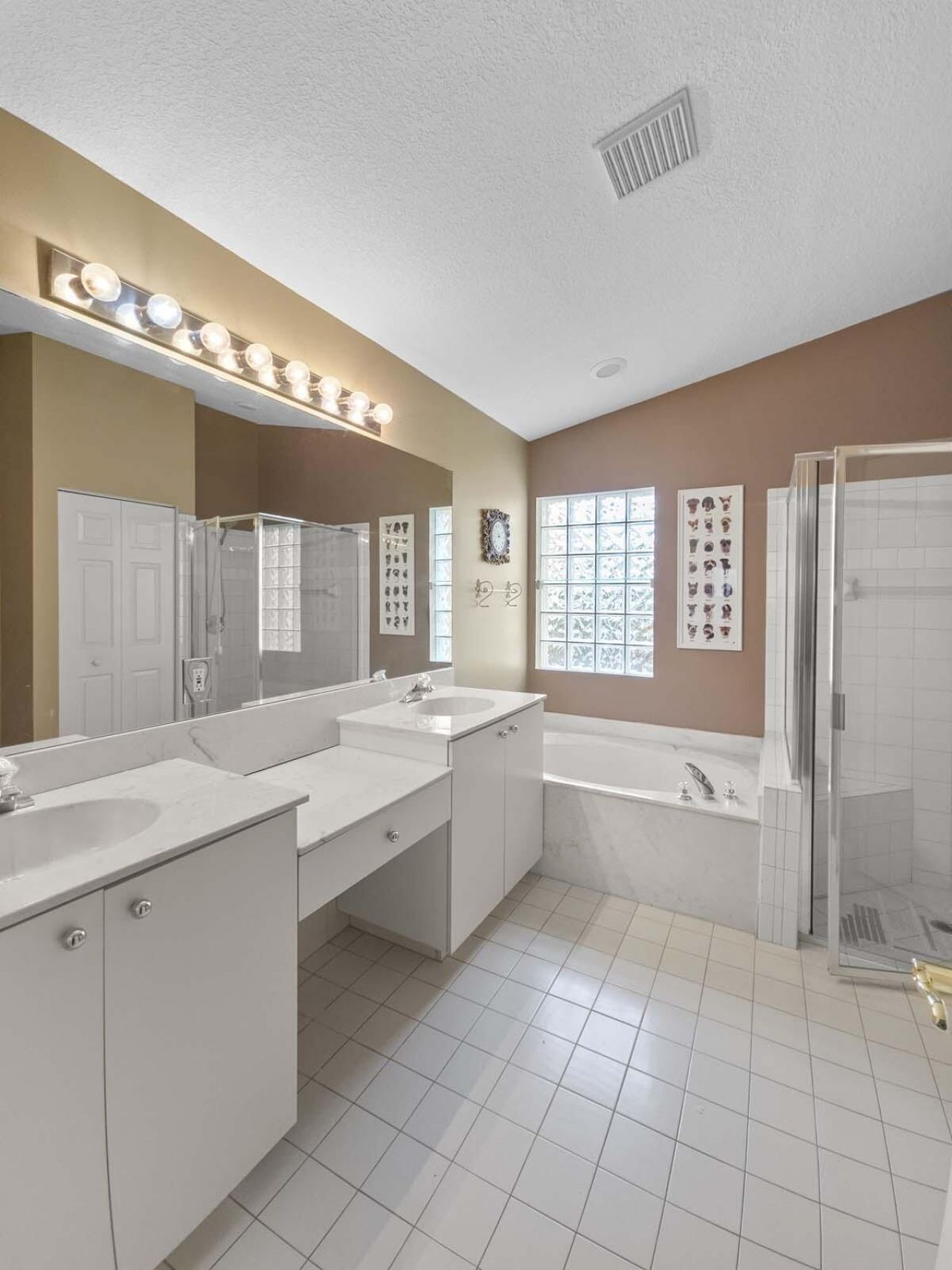 5178 Pelican Cove Drive, Boynton Beach, FL 33437 Photo