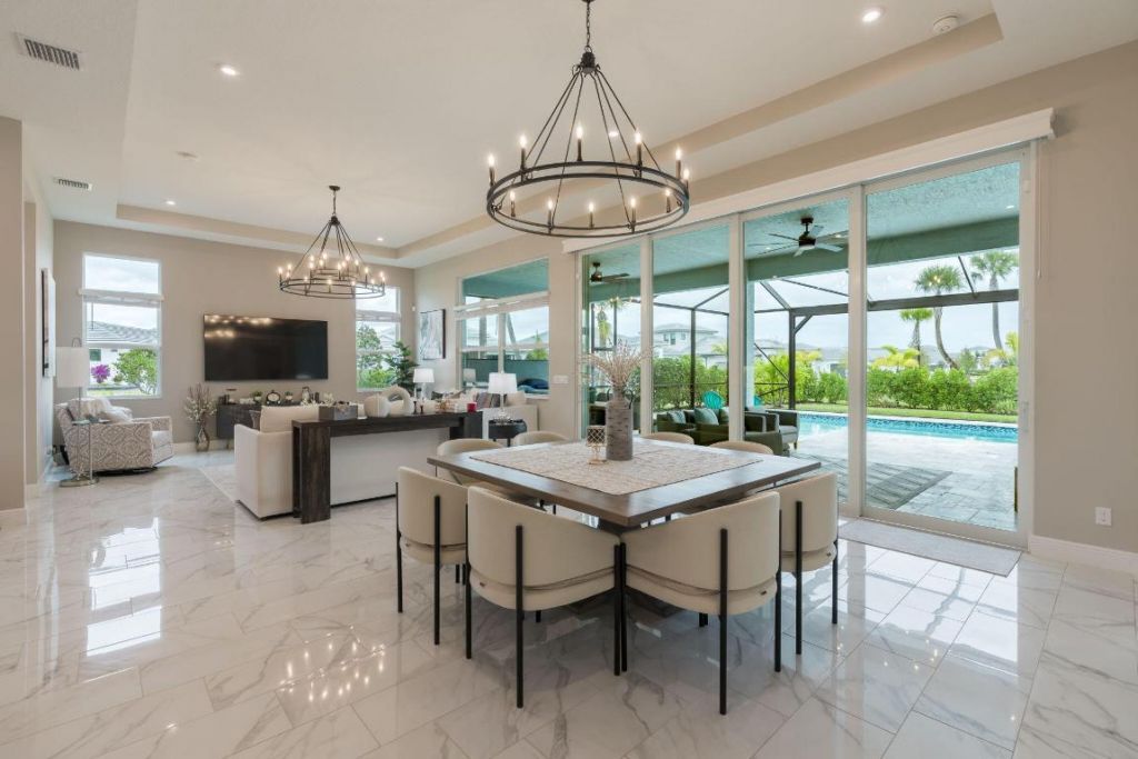 9073 SW Arco Way, Port Saint Lucie, FL 34987 Photo