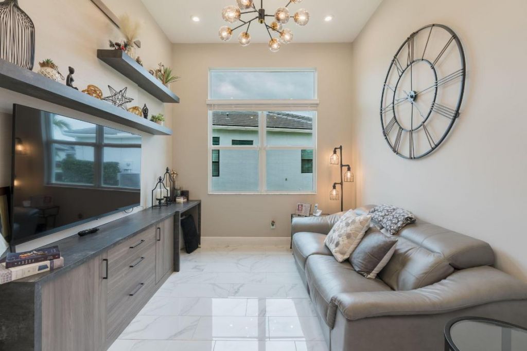 9073 SW Arco Way, Port Saint Lucie, FL 34987 Photo