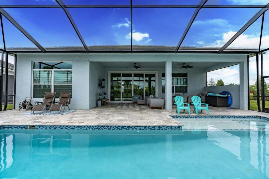 9073 SW Arco Way, Port Saint Lucie, FL 34987 Photo