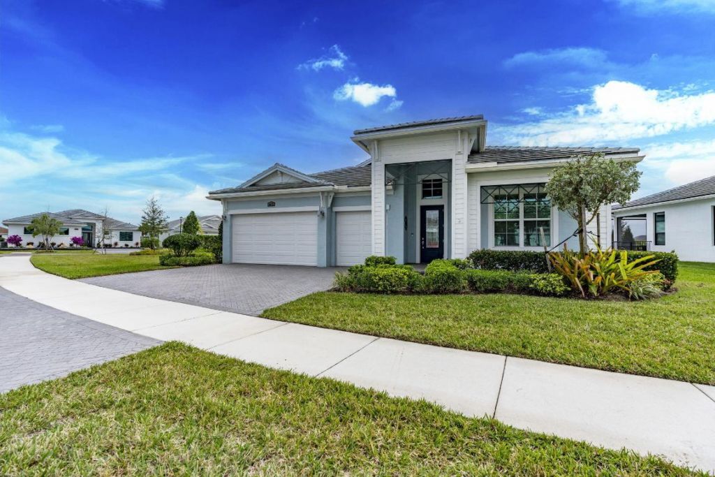 9073 SW Arco Way, Port Saint Lucie, FL 34987 Photo