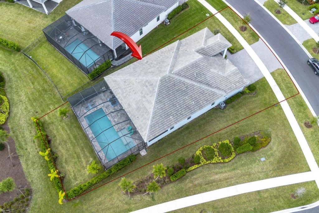 9073 SW Arco Way, Port Saint Lucie, FL 34987 Photo