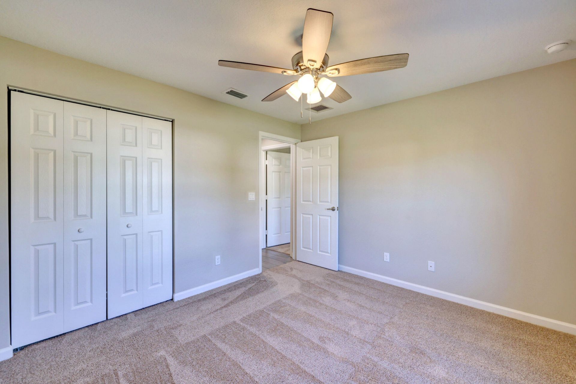 5213 NW W Piper Circle, Port Saint Lucie, FL 34986 Photo