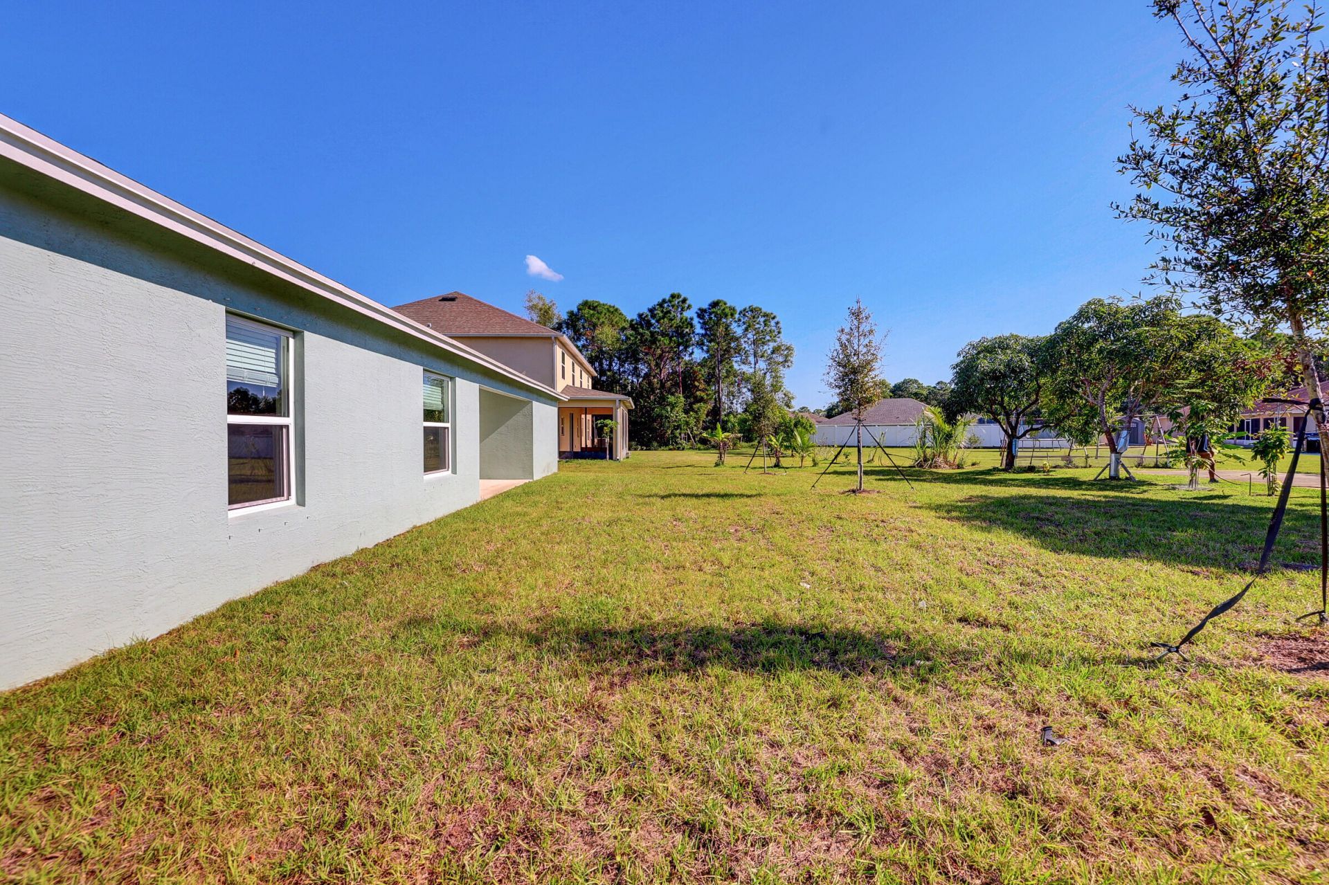 5213 NW W Piper Circle, Port Saint Lucie, FL 34986 Photo