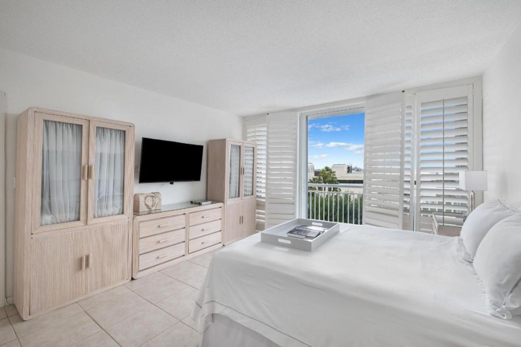 2780 S Ocean Boulevard, Unit 707, Palm Beach, FL 33480 Photo