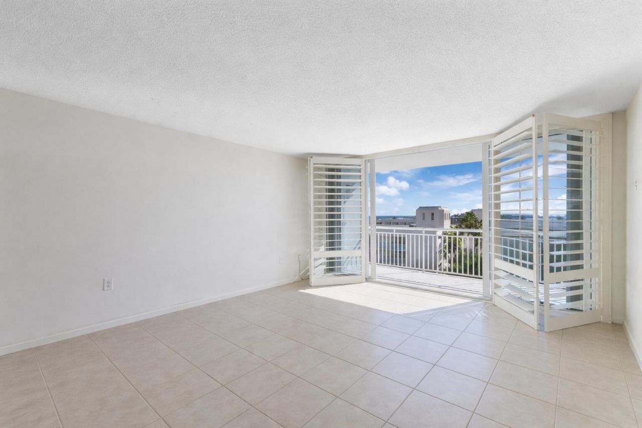 2780 S Ocean Boulevard, Unit 707, Palm Beach, FL 33480 Photo