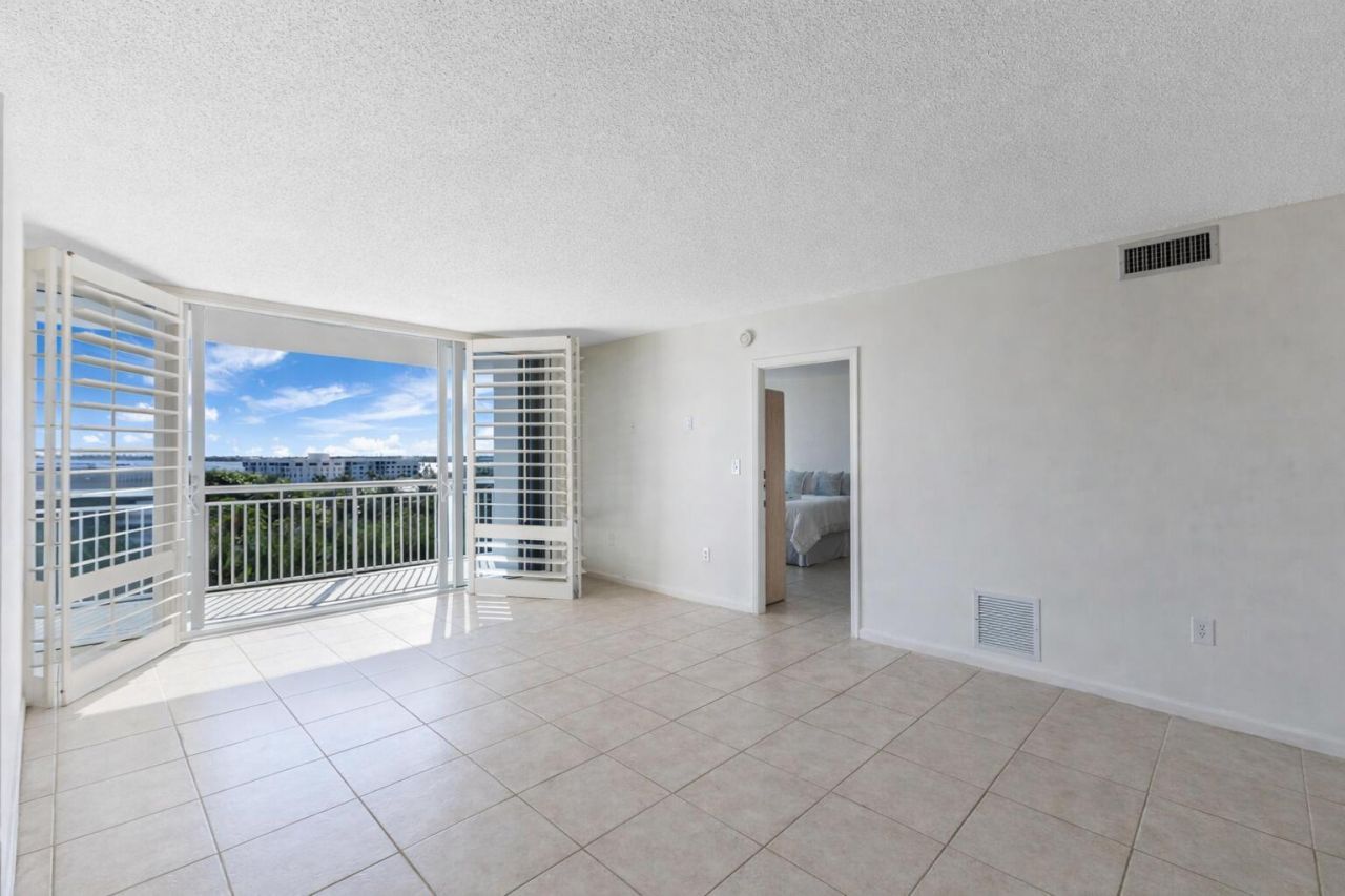 2780 S Ocean Boulevard, Unit 707, Palm Beach, FL 33480 Photo