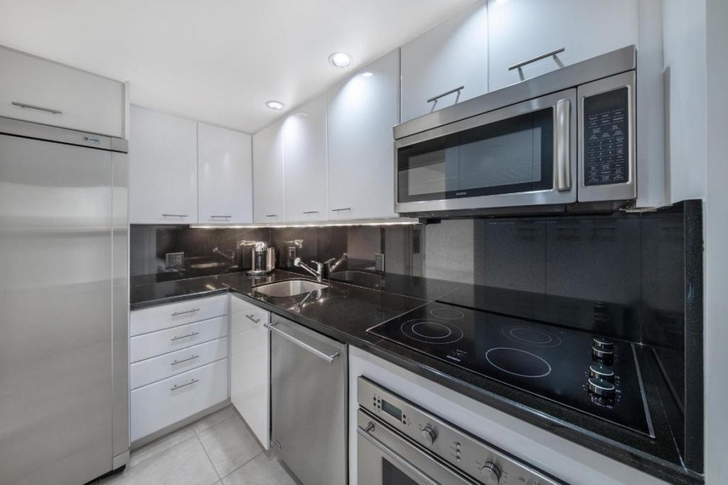 2780 S Ocean Boulevard, Unit 707, Palm Beach, FL 33480 Photo