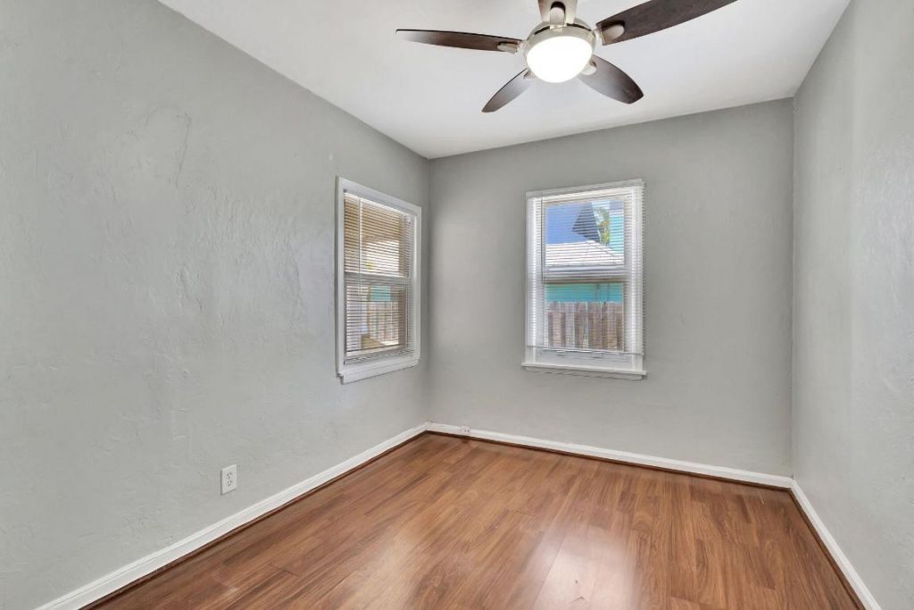 736 Rockland Drive, West Palm Beach, FL 33405 Photo