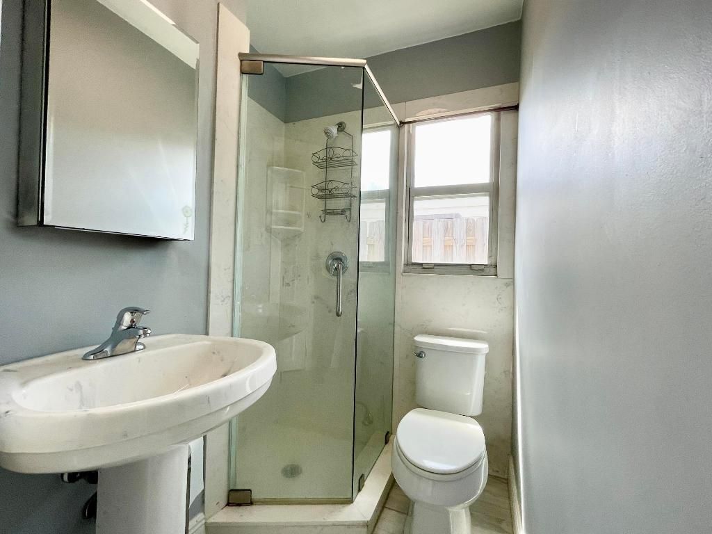 736 Rockland Drive, West Palm Beach, FL 33405 Photo